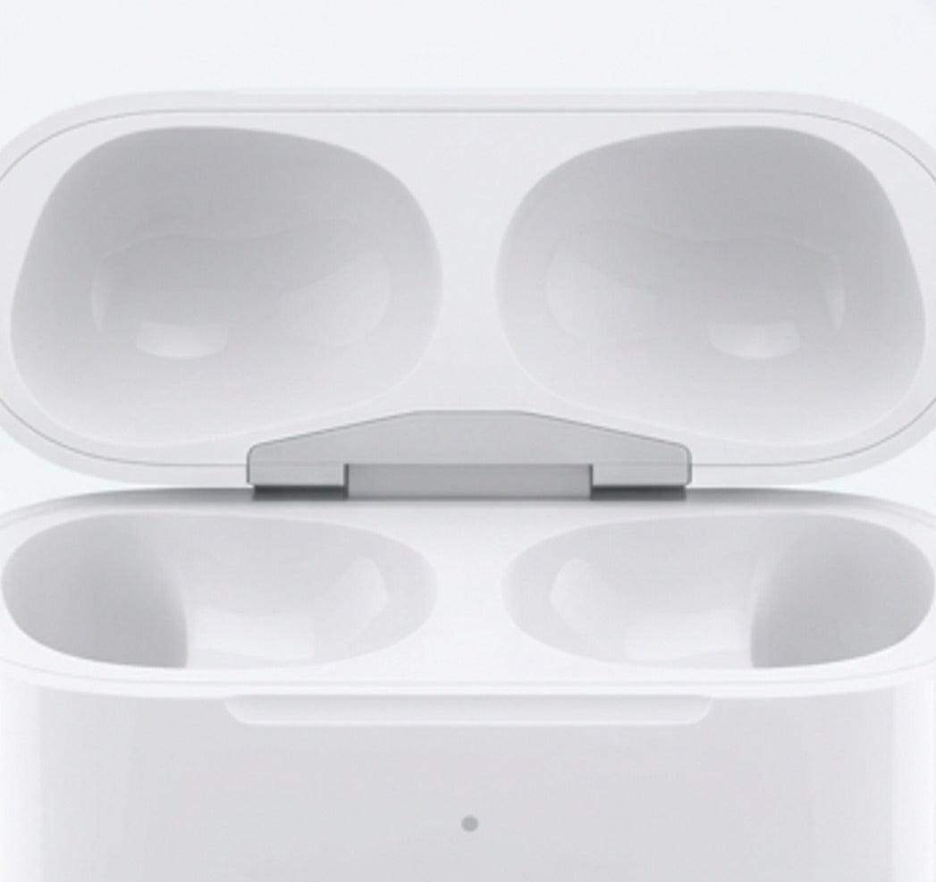 NISTH NB-S01 charging case open showing magnetic earbud slots and LED indicator
